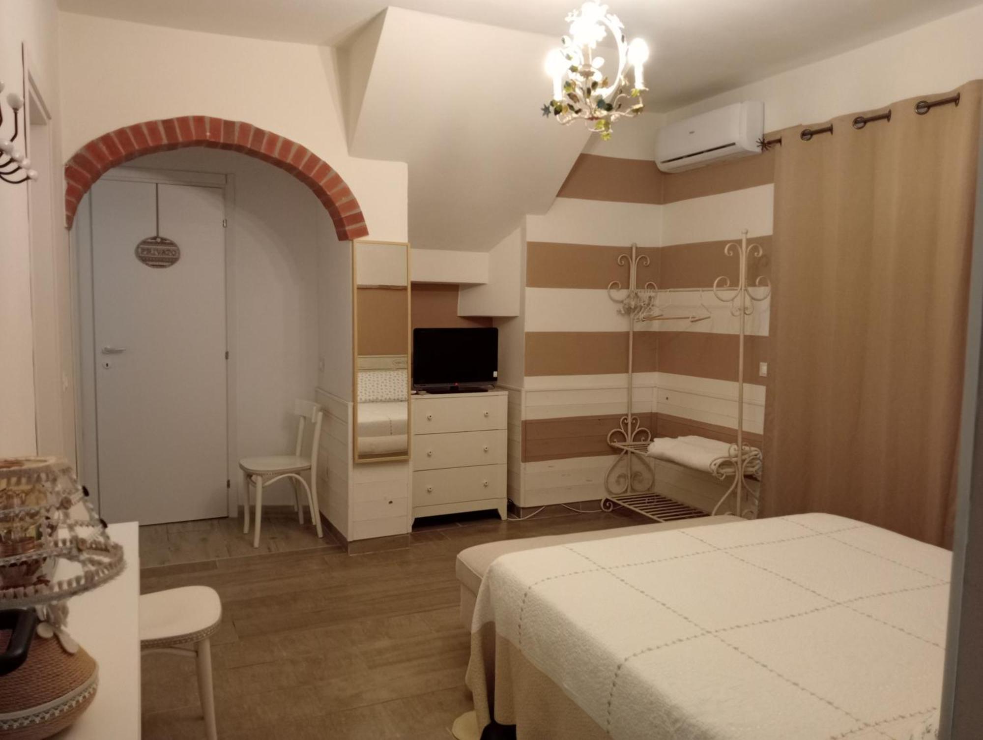 Il Marrondindo Bed & Breakfast 加利亚诺 外观 照片